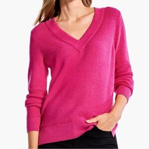GAP Berry Waffle Knit V-Neck Sweater NEW